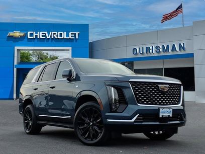 Used 2025 Cadillac Escalade Luxury