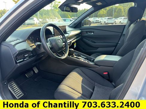 Certified 2025 Honda Accord Sport image 24
