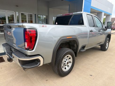 Used 2024 GMC Sierra 2500 Pro w/ 1SA Pro Safety Plus Package AWD/4WD image 8