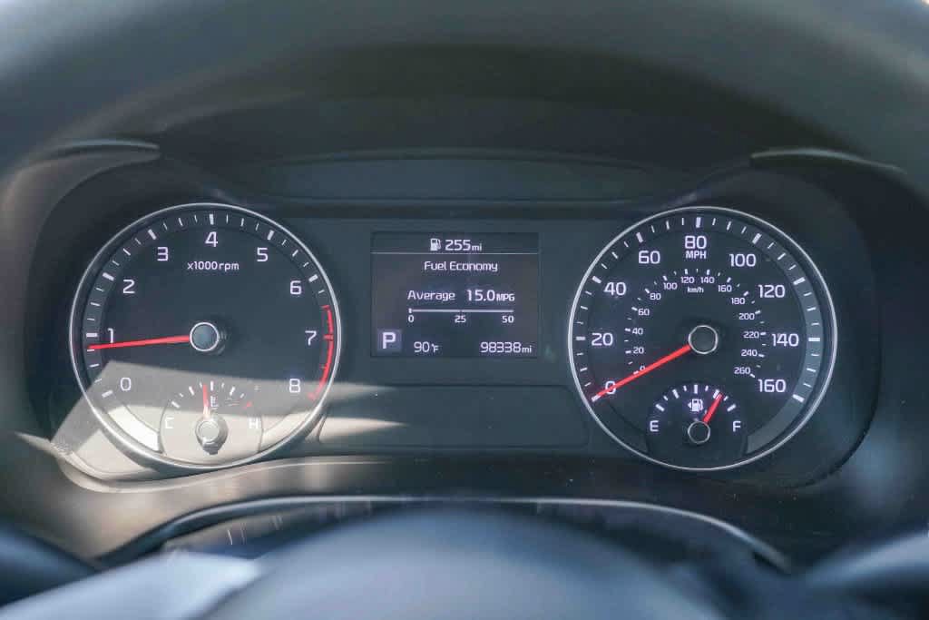 Used 2020 Kia Forte LXS FWD image 23