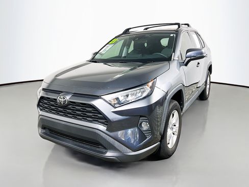 Used 2021 Toyota RAV4 XLE image 10