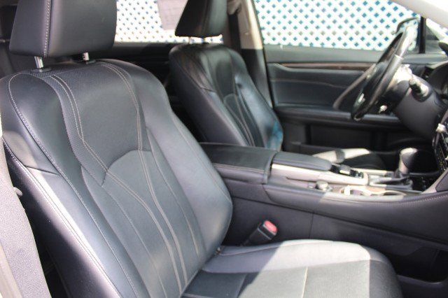 Used 2016 Lexus RX 350 FWD w/ Luxury Package image 14