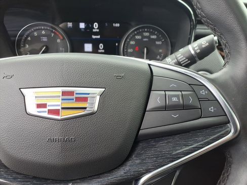 Used 2023 Cadillac XT5 Premium Luxury w/ Technology Package image 21