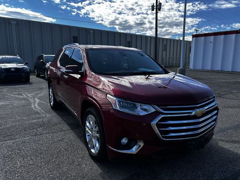 Used 2018 Chevrolet Traverse High Country AWD/4WD image 7