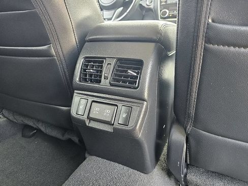Used 2019 Subaru Outback 2.5i Limited AWD/4WD image 22