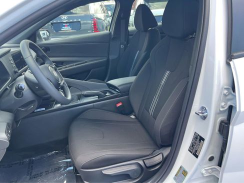 New 2026 Hyundai Elantra Sport FWD image 27