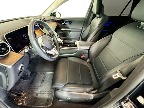 Certified 2025 Mercedes-Benz GLC 350e 4MATIC image 19