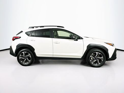 Used 2024 Subaru Crosstrek 2.0i Premium image 10