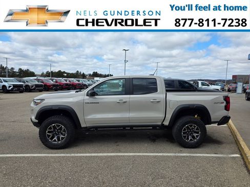 New 2026 Chevrolet Colorado ZR2 w/ Technology Package AWD/4WD image 4