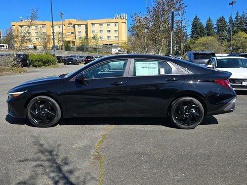 New 2026 Hyundai Elantra Sport FWD image 3