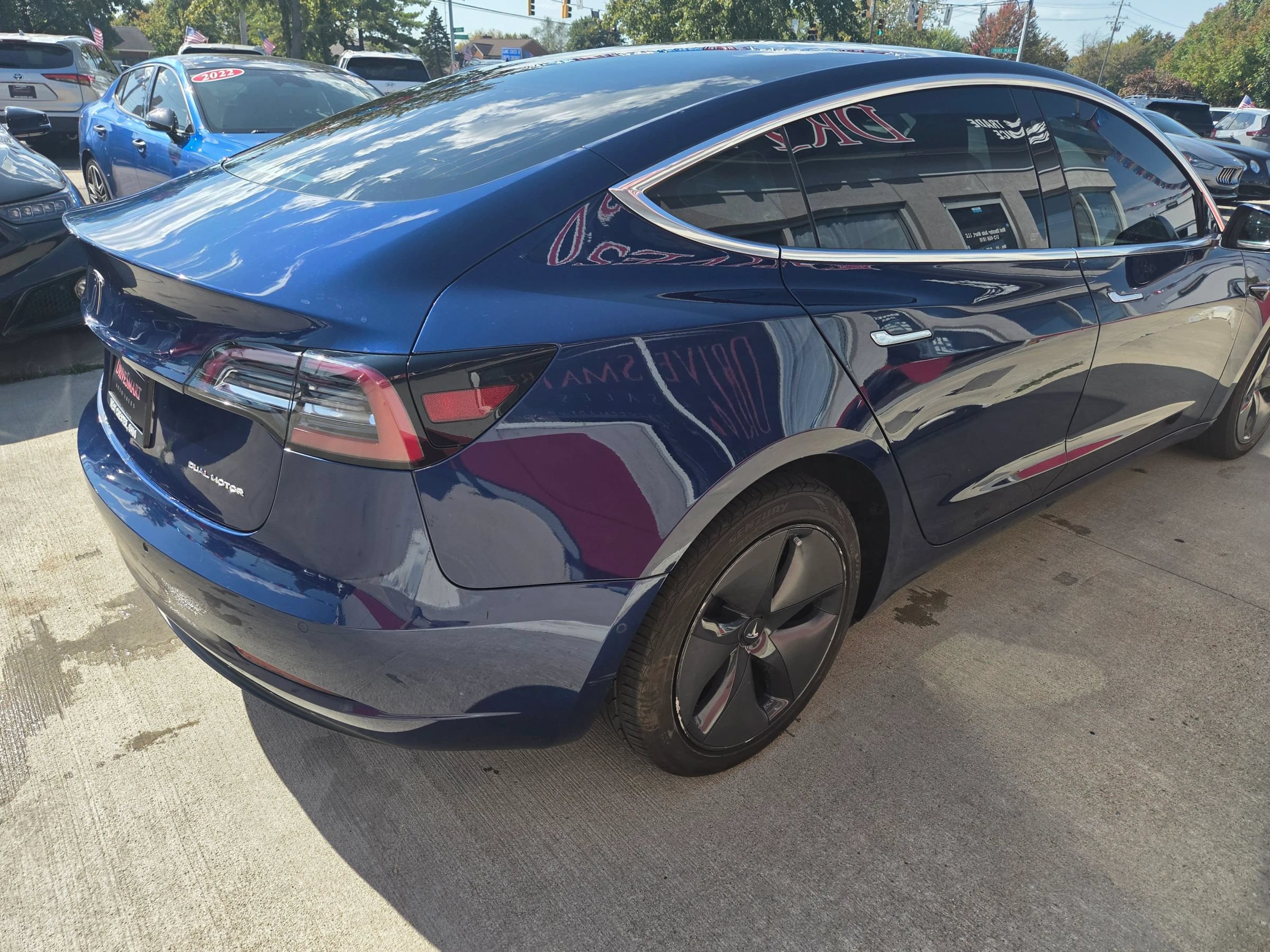 Used 2018 Tesla Model 3 Long Range AWD/4WD image 5