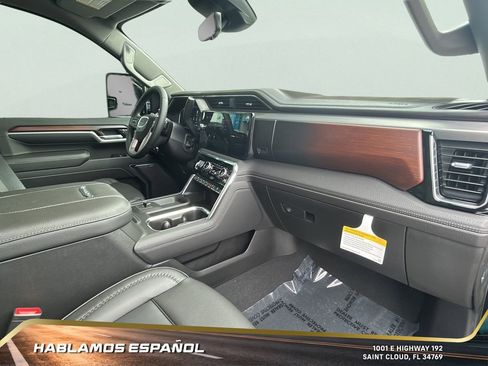 New 2026 GMC Sierra 2500 Denali w/ Denali Reserve Package image 37