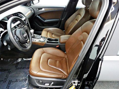 Used 2016 Audi A4 2.0T Premium Plus w/ Technology Package image 8