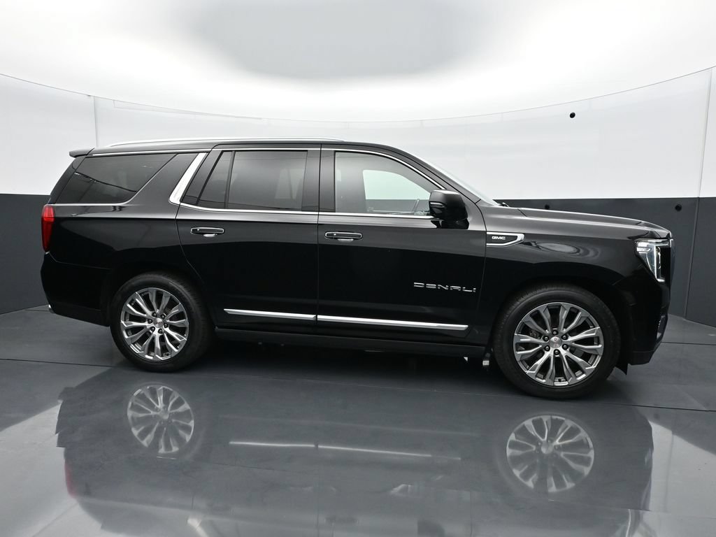 Used 2021 GMC Yukon Denali w/ Denali Ultimate Package AWD/4WD image 8