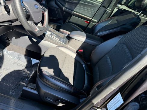 Used 2024 Ford Escape ST-Line w/ Cold Weather Package image 11