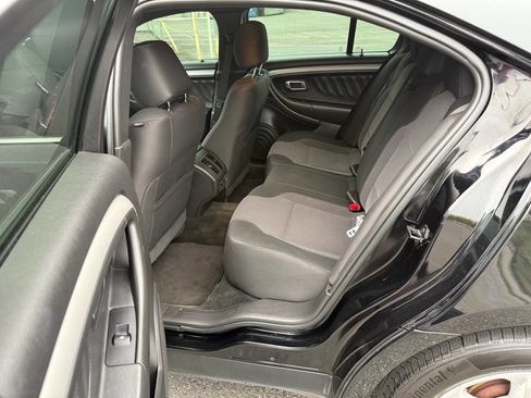 Used 2018 Ford Taurus SEL w/ Equipment Group 201A image 12