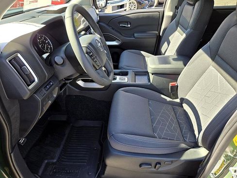 New 2026 Nissan Frontier SV image 9