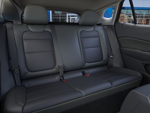 New 2026 Chevrolet Trax ACTIV w/ Sunroof Package FWD image 41