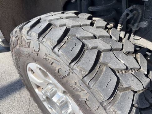 Used 2024 Ford F250 XLT AWD/4WD image 8