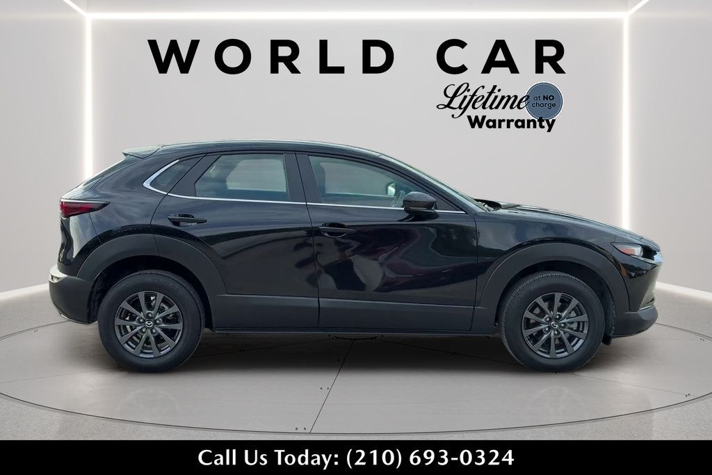 Used 2024 MAZDA CX-30 AWD 2.5 S image 2