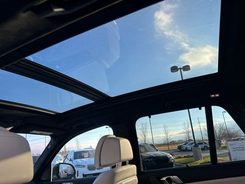 New 2026 BMW X5 xDrive40i w/ Executive Package image 20