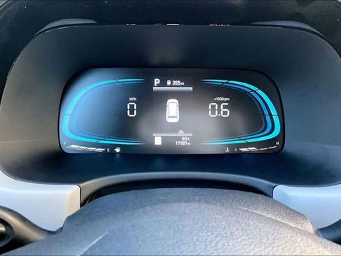 Used 2025 Hyundai Palisade SEL image 10