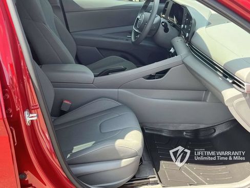 Certified 2023 Hyundai Elantra SEL FWD image 26