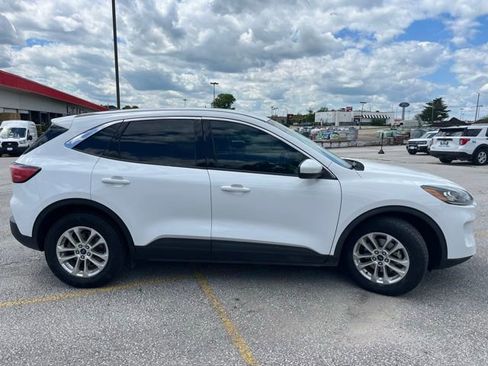 Used 2021 Ford Escape SE w/ Convenience Package FWD image 7