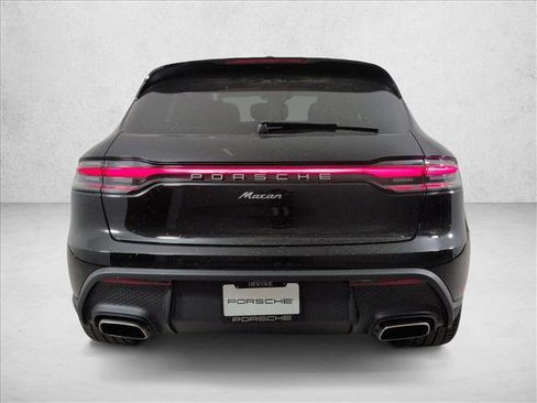 New 2026 Porsche Macan image 9