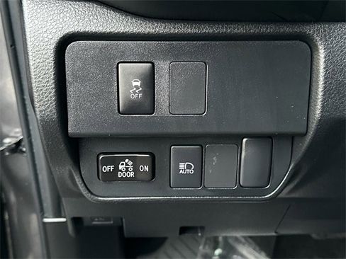 Certified 2023 Toyota Tacoma SR image 20