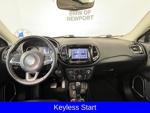 Used 2019 Jeep Compass Latitude AWD/4WD image 10
