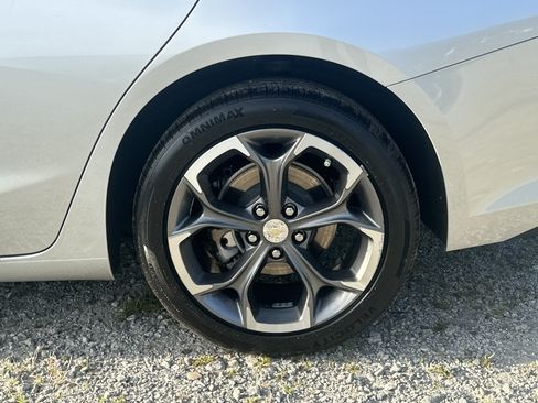 Used 2022 Chevrolet Malibu LT FWD image 19