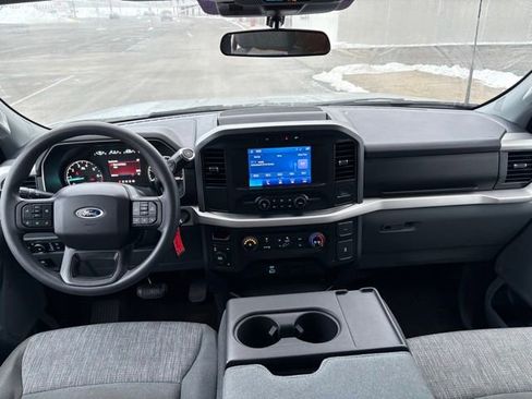 Used 2022 Ford F150 XLT image 29