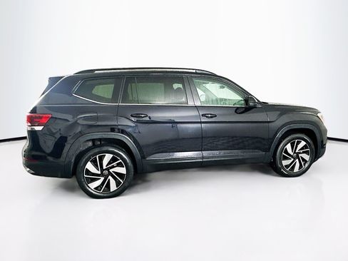 Used 2025 Volkswagen Atlas SE AWD/4WD image 10