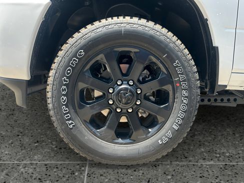 New 2026 RAM 2500 Laramie AWD/4WD image 14