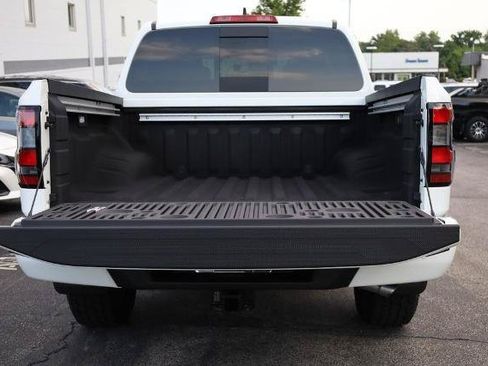 New 2026 Nissan Frontier PRO-4X w/ Pro Premium Package AWD/4WD image 7