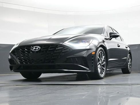 Used 2020 Hyundai Sonata Limited FWD image 40