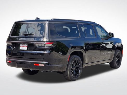 New 2026 Jeep Grand Wagoneer L Limited AWD/4WD image 20