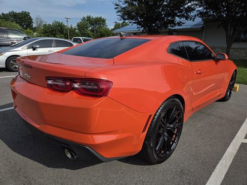 Used 2021 Chevrolet Camaro LT RWD image 3