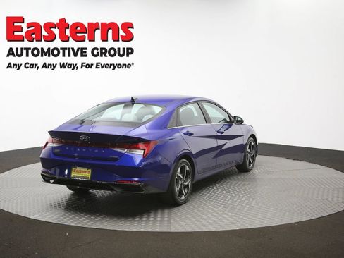Used 2023 Hyundai Elantra Limited w/ Preferred Accessory Package FWD image 42