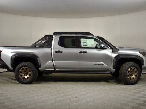 New 2025 Toyota Tacoma 4x4 Double Cab Hybrid image 4