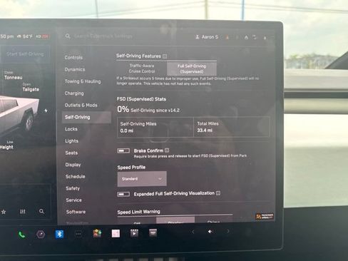 Used 2024 Tesla Cybertruck AWD Crew Cab image 37