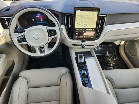 New 2026 Volvo XC60 B5 Ultra w/ Climate Package image 15