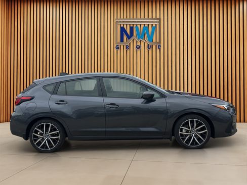 Used 2025 Subaru Impreza 2.0i Sport AWD/4WD image 23