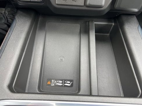 Used 2021 Chevrolet Silverado 1500 High Country w/ Safety Package II image 15