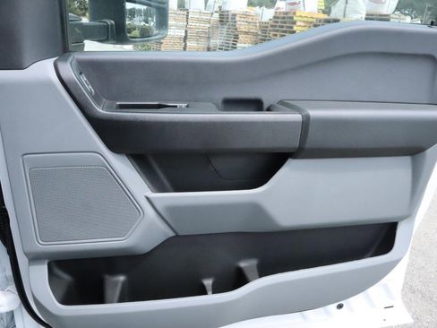 Used 2024 Ford F550 4x4 Regular Cab Super Duty image 24