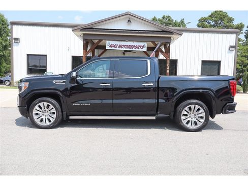 Used 2020 GMC Sierra 1500 Denali w/ Denali Ultimate Package AWD/4WD image 2