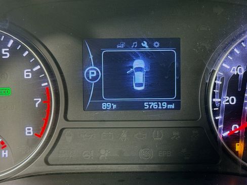 Used 2018 Kia Optima S image 14