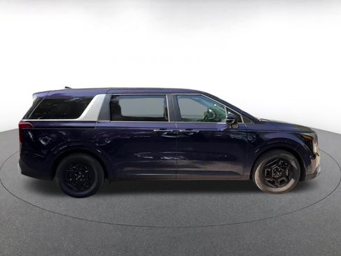 Used 2026 Kia Carnival FWD image 16
