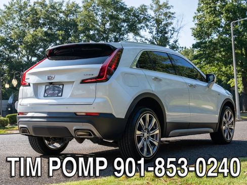 Used 2023 Cadillac XT4 Premium Luxury w/ Cold Weather Package FWD image 5